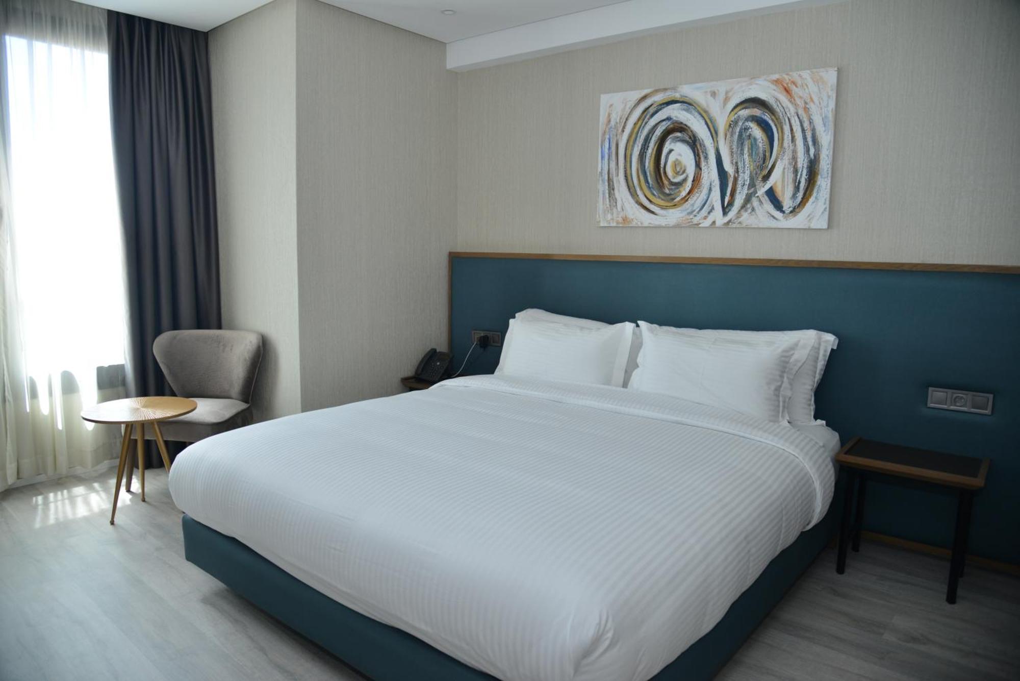 Privilege Oasis Hotel Casablanca Exterior photo